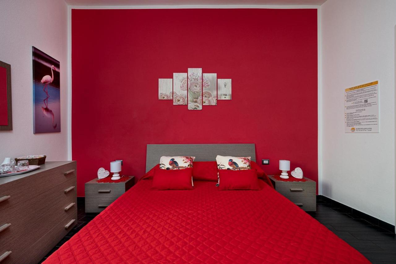 Large Double Room,1349136491:JPEG